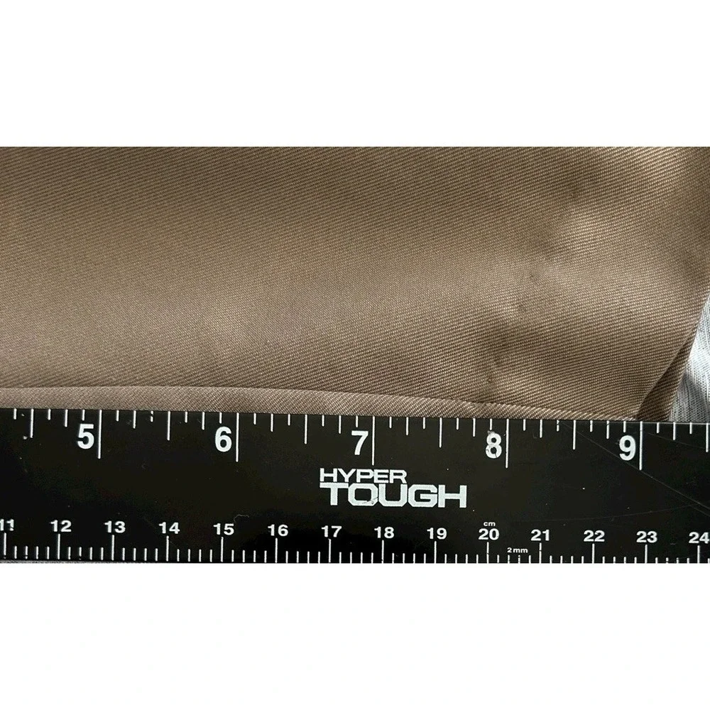 IZOD Golf Shorts Men's Size 40 taupe Beige Pleated‎ front 9